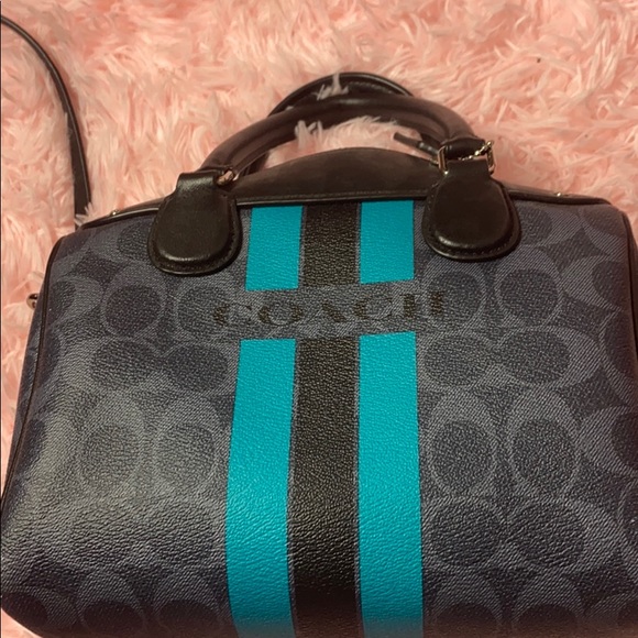 Coach - Picture 2 of 5